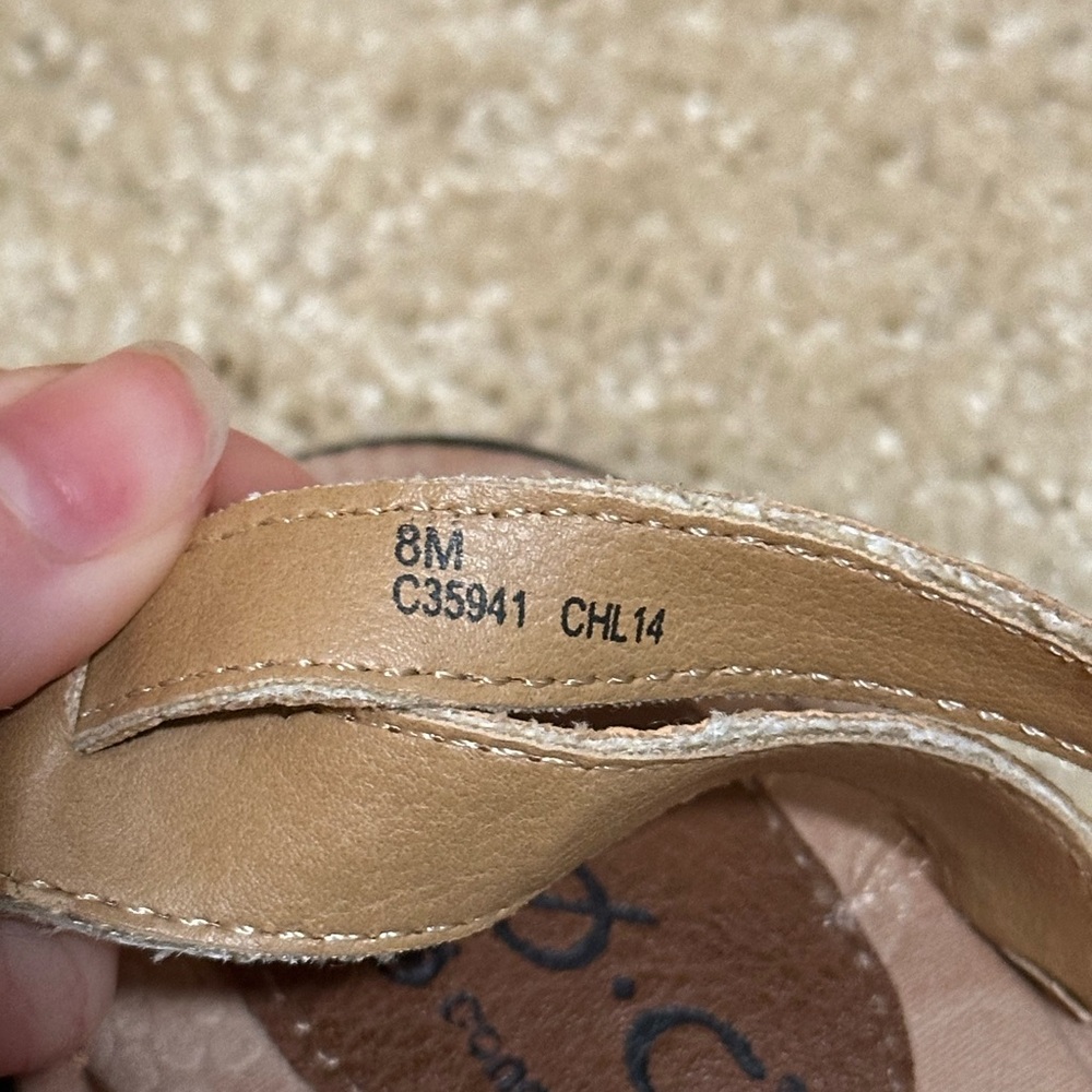BOC Brown Sandals - Picture 5 of 6